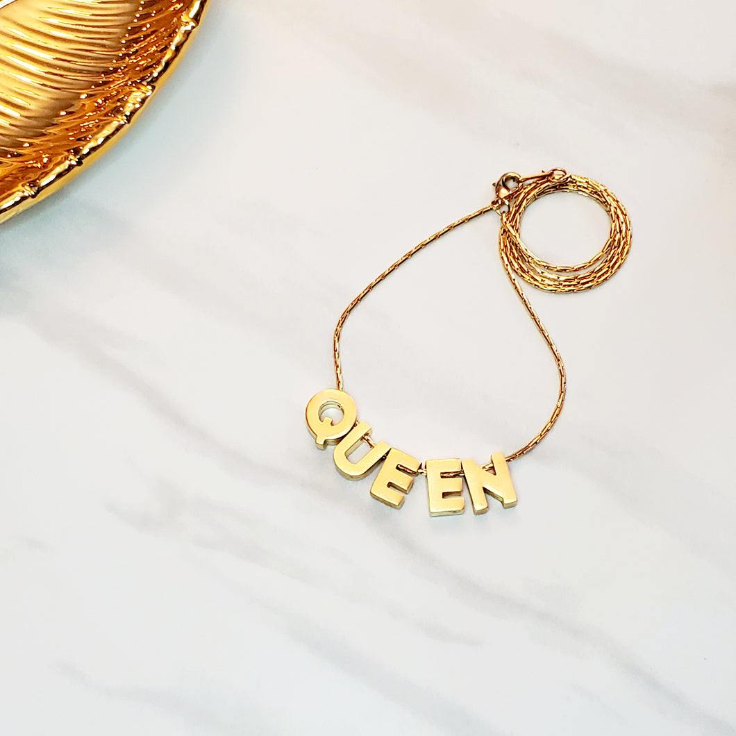 Queen Necklace